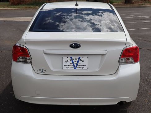 Used 2013 Subaru Impreza 2.0i AWD/4WD image 6