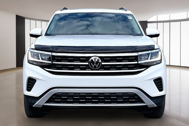 Used 2023 Volkswagen Atlas SE w/ Panoramic Sunroof Package FWD image 2