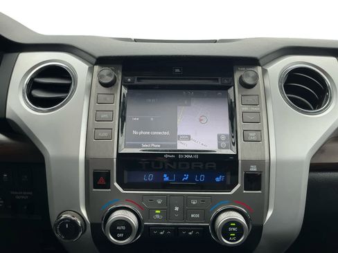 Used 2018 Toyota Tundra Limited w/ Limited Premium Package image 11