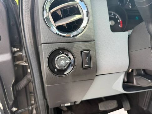 Used 2014 Ford F250 XLT w/ Advanced Security Group AWD/4WD image 30