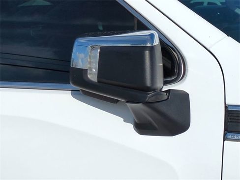 Used 2021 GMC Sierra 1500 SLT w/ SLT Premium Plus Package image 12