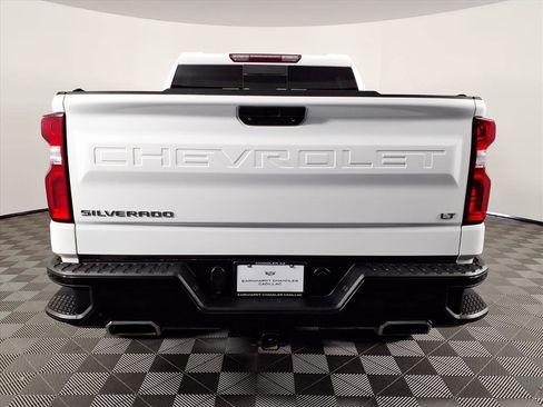 Used 2019 Chevrolet Silverado 1500 LT Trail Boss image 5