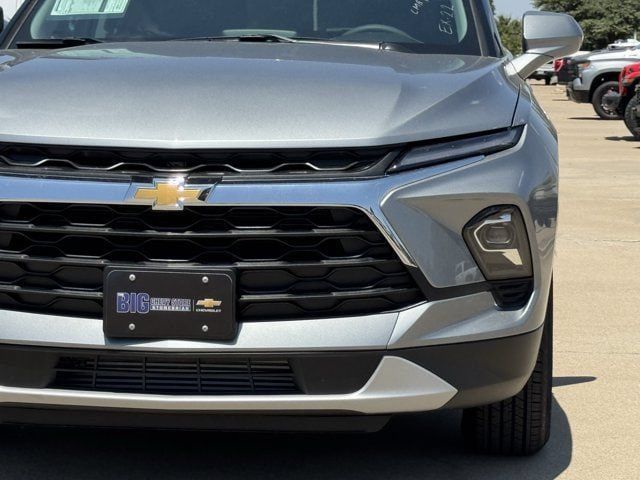 New 2026 Chevrolet Blazer LT FWD image 9