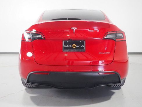 Used 2021 Tesla Model Y Long Range AWD/4WD image 48