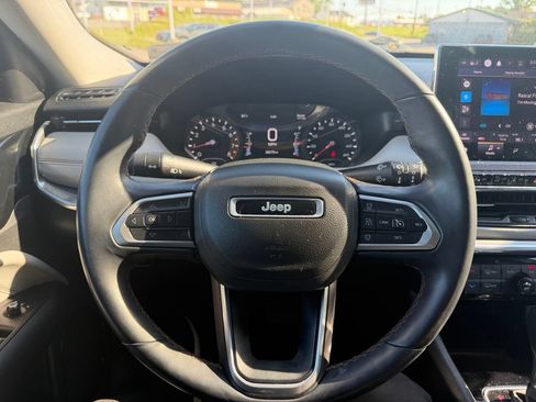Used 2022 Jeep Compass Limited AWD/4WD image 25