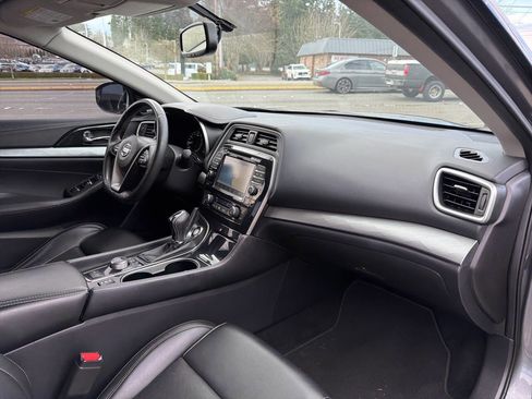 Used 2017 Nissan Maxima 3.5 SL image 17