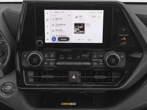 New 2026 Toyota Highlander XLE AWD/4WD image 12