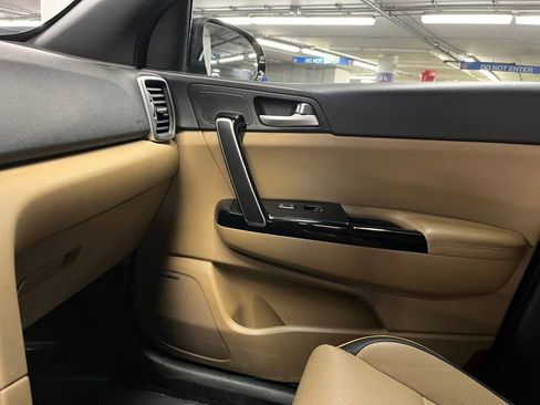 Used 2019 Kia Sportage SX image 28