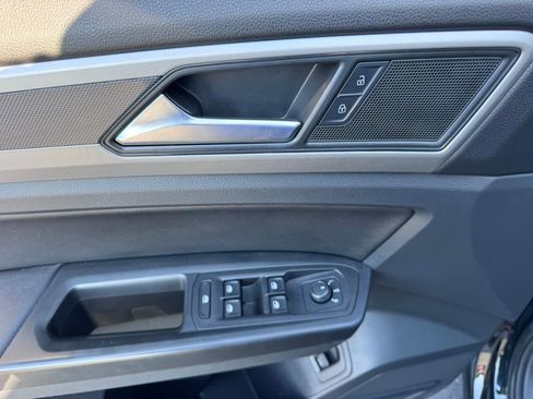 Used 2021 Volkswagen Atlas SE w/ Panoramic Sunroof Package AWD/4WD image 21