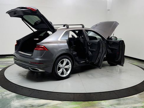 Used 2019 Audi Q8 Premium Plus w/ Premium Plus AWD/4WD image 11
