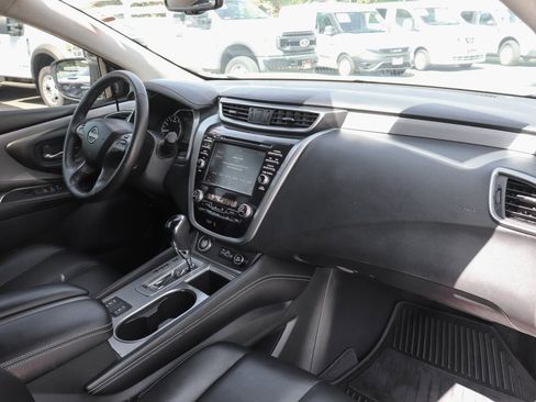 Used 2023 Nissan Murano SV w/ SV Midnight Edition Package image 34