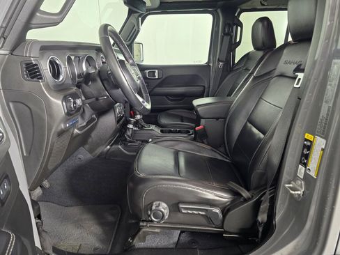 Used 2021 Jeep Wrangler Unlimited Sahara image 22