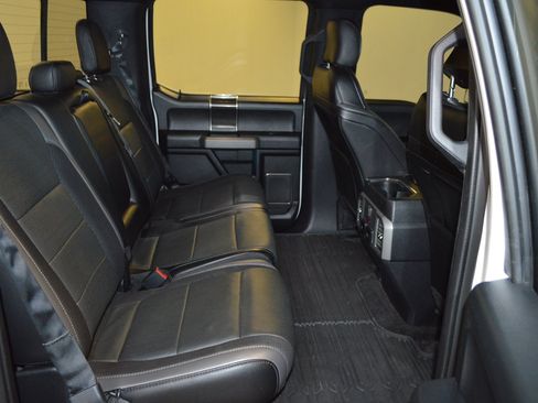 Used 2020 Ford F150 Raptor w/ Equipment Group 802A Luxury AWD/4WD image 12