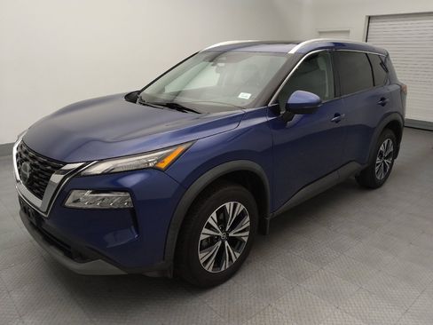 Used 2021 Nissan Rogue SV w/ Premium Package AWD/4WD image 2