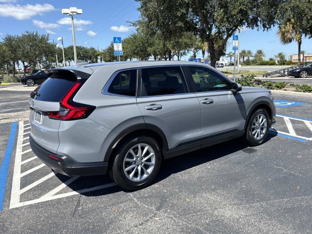 Certified 2026 Honda CR-V EX image 4