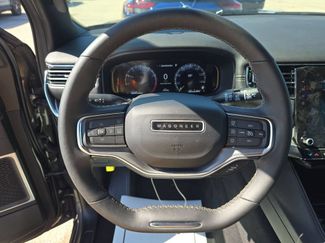 Used 2024 Jeep Wagoneer Series II RWD video 2