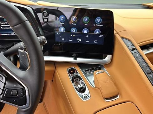 Used 2023 Chevrolet Corvette Stingray Premium Conv w/ Z51 Performance Package image 10