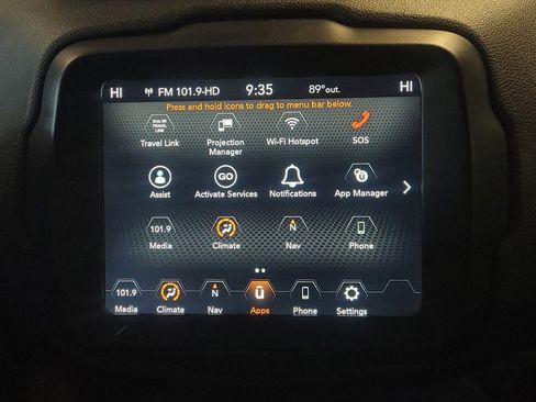 Used 2022 Jeep Renegade Latitude AWD/4WD image 25