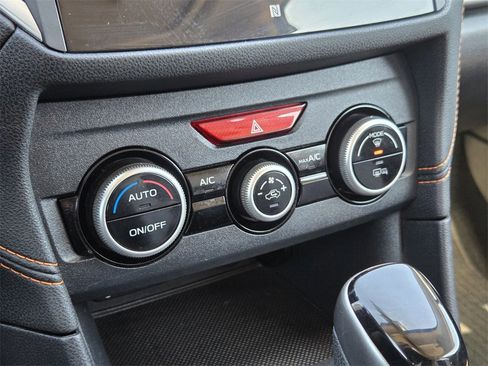 Used 2020 Subaru Crosstrek 2.0i Limited w/ Moonroof Package w/Navigation image 21