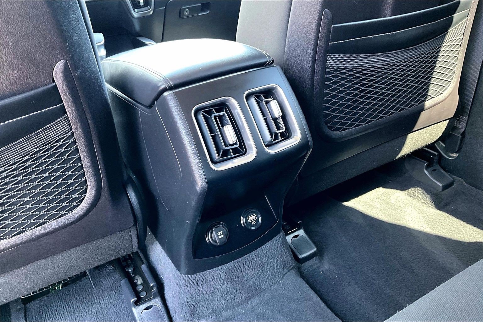 Used 2022 Kia Sorento LX FWD image 24