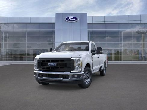 New 2025 Ford F250 XL w/ XL Chrome Package image 2