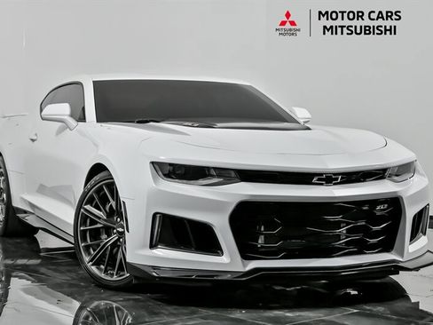Used 2017 Chevrolet Camaro ZL1 image 1