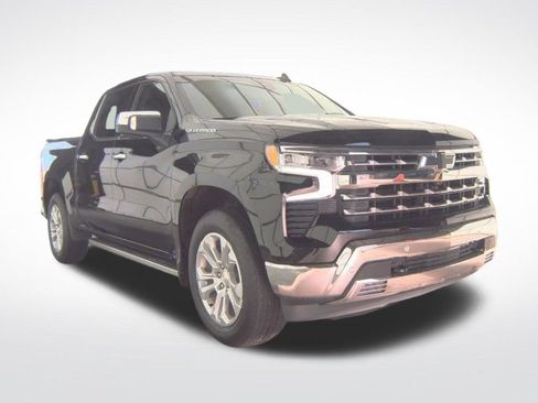 Used 2023 Chevrolet Silverado 1500 LTZ w/ LTZ Premium Package AWD/4WD image 2
