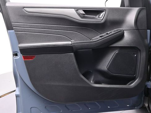 Used 2025 Ford Escape Active image 22