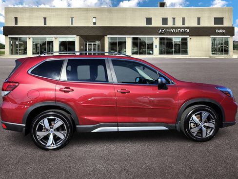 Used 2021 Subaru Forester Touring image 2