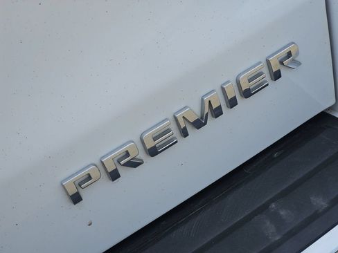 Used 2020 Chevrolet Tahoe Premier AWD/4WD image 12