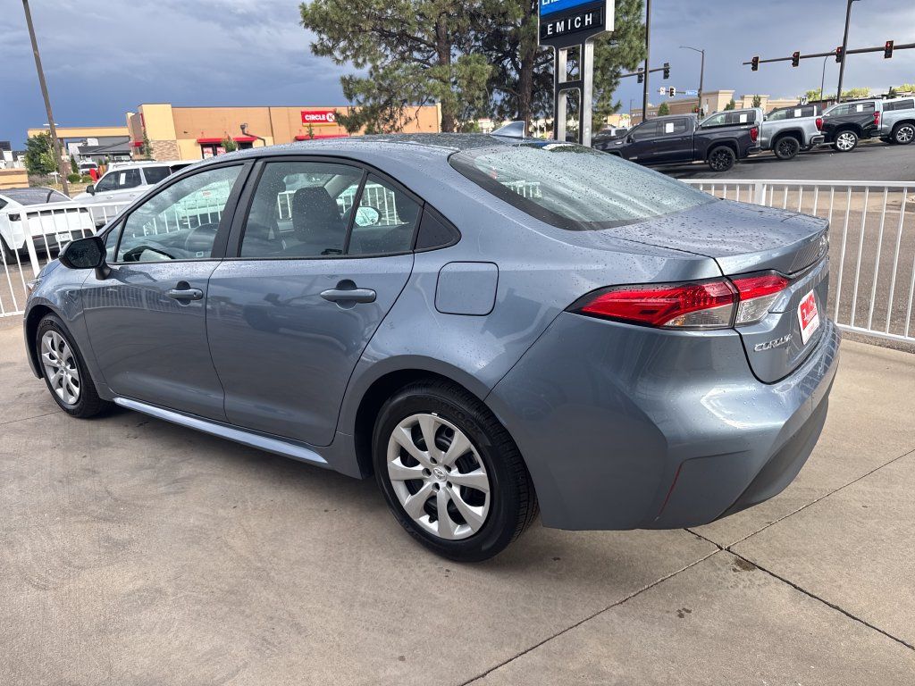 Used 2026 Toyota Corolla LE FWD image 3