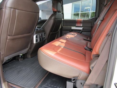 Used 2022 Ford F250 King Ranch w/ King Ranch Ultimate Package AWD/4WD image 37