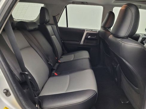 Used 2020 Toyota 4Runner SR5 Premium image 19