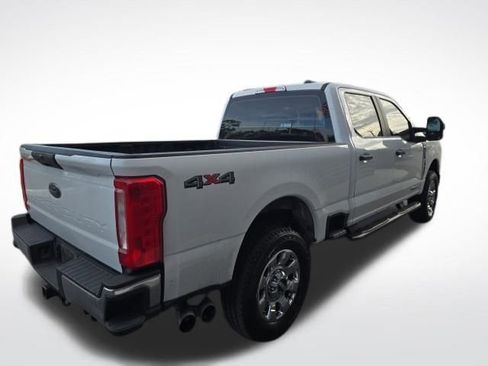 Used 2023 Ford F250 XL w/ XL Chrome Package image 5
