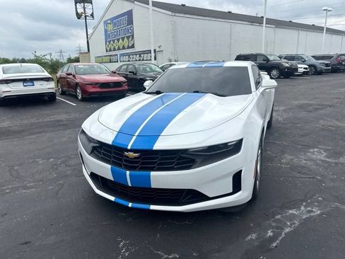 Used 2022 Chevrolet Camaro LT RWD image 2
