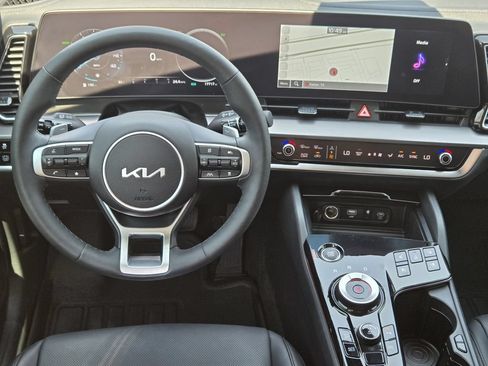 Certified 2024 Kia Sportage SX Prestige AWD/4WD image 10