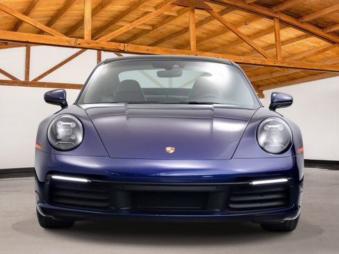 Used 2020 Porsche 911 Carrera image 8