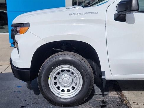 New 2026 Chevrolet Silverado 1500 W/T image 9