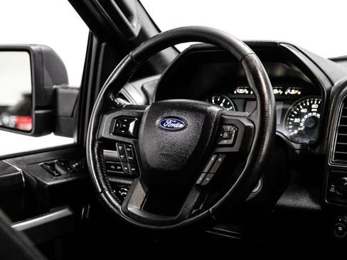 Used 2019 Ford F150 XLT w/ Equipment Group 302A Luxury image 21