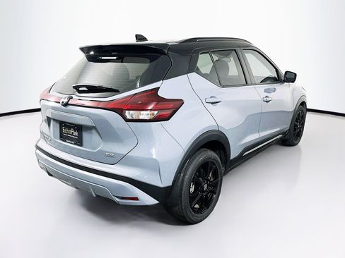 Used 2024 Nissan Kicks SR w/ SR Premium Package image 9