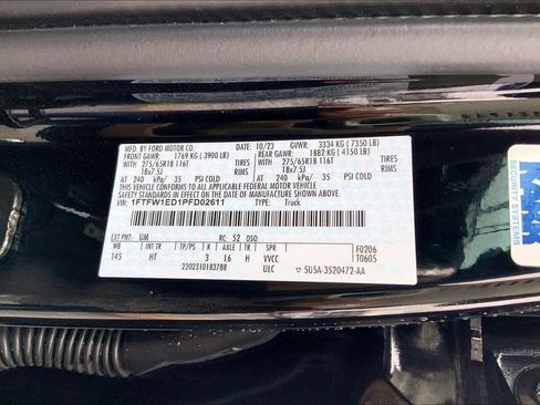 Used 2023 Ford F150 Lariat w/ Trailer Tow Package image 30