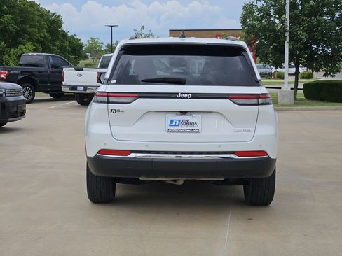 Used 2023 Jeep Grand Cherokee Limited w/ Trailer Tow Prep Group (B) RWD image 7