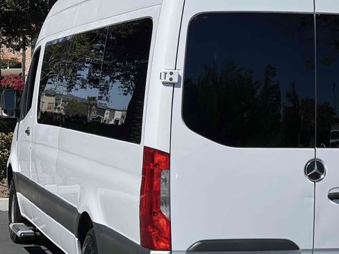 Used 2019 Mercedes-Benz Sprinter 2500 w/ Driver Convenience Package image 25