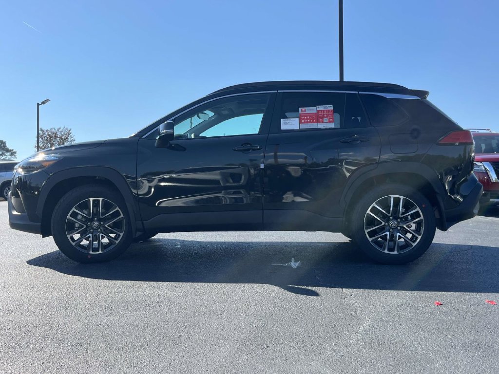 New 2026 Toyota Corolla Cross XLE FWD image 5
