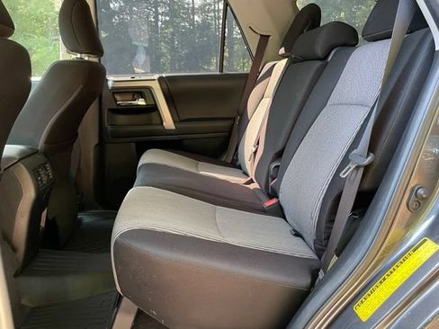 Used 2022 Toyota 4Runner SR5 AWD/4WD image 15