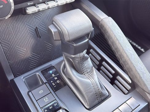 Used 2024 Toyota Tacoma SR5 image 25