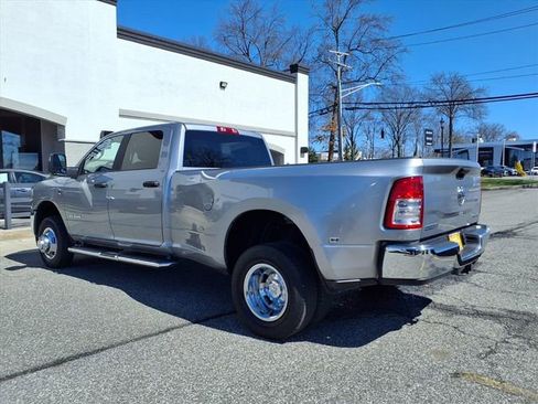 Used 2024 RAM 3500 Big Horn AWD/4WD image 7