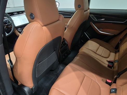 New 2026 Jaguar F-PACE R-Dynamic S image 13