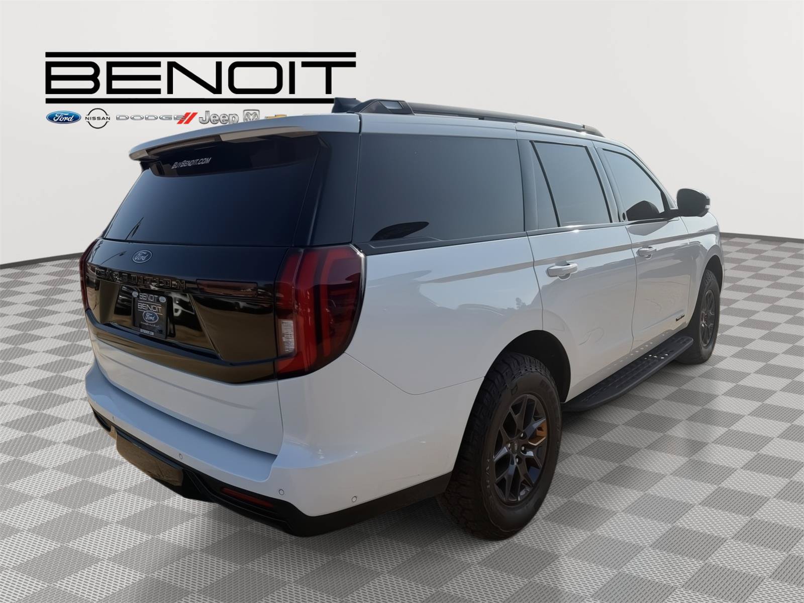 Used 2025 Ford Expedition Tremor AWD/4WD image 5