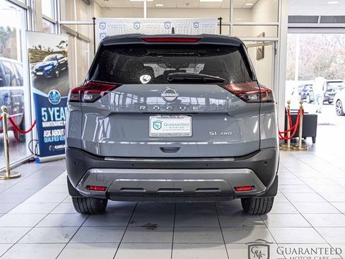 Used 2022 Nissan Rogue SL w/ SL Premium Package image 14